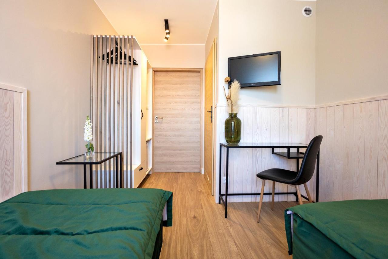 Szuflada Rooms เอากุสตูฟ ภายนอก รูปภาพ